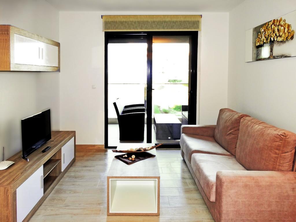 Pinada La Mata Apartment Exterior photo